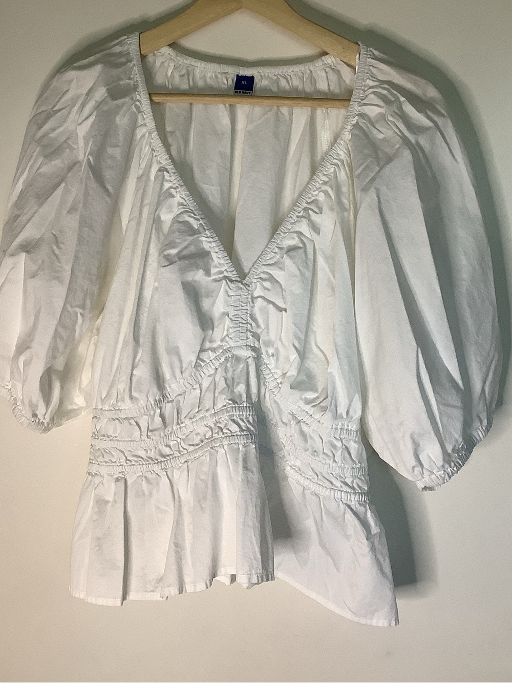 Old Navy White Smocked V-Neck Peplum Puff Sleeve Blouse Top Cotton XL